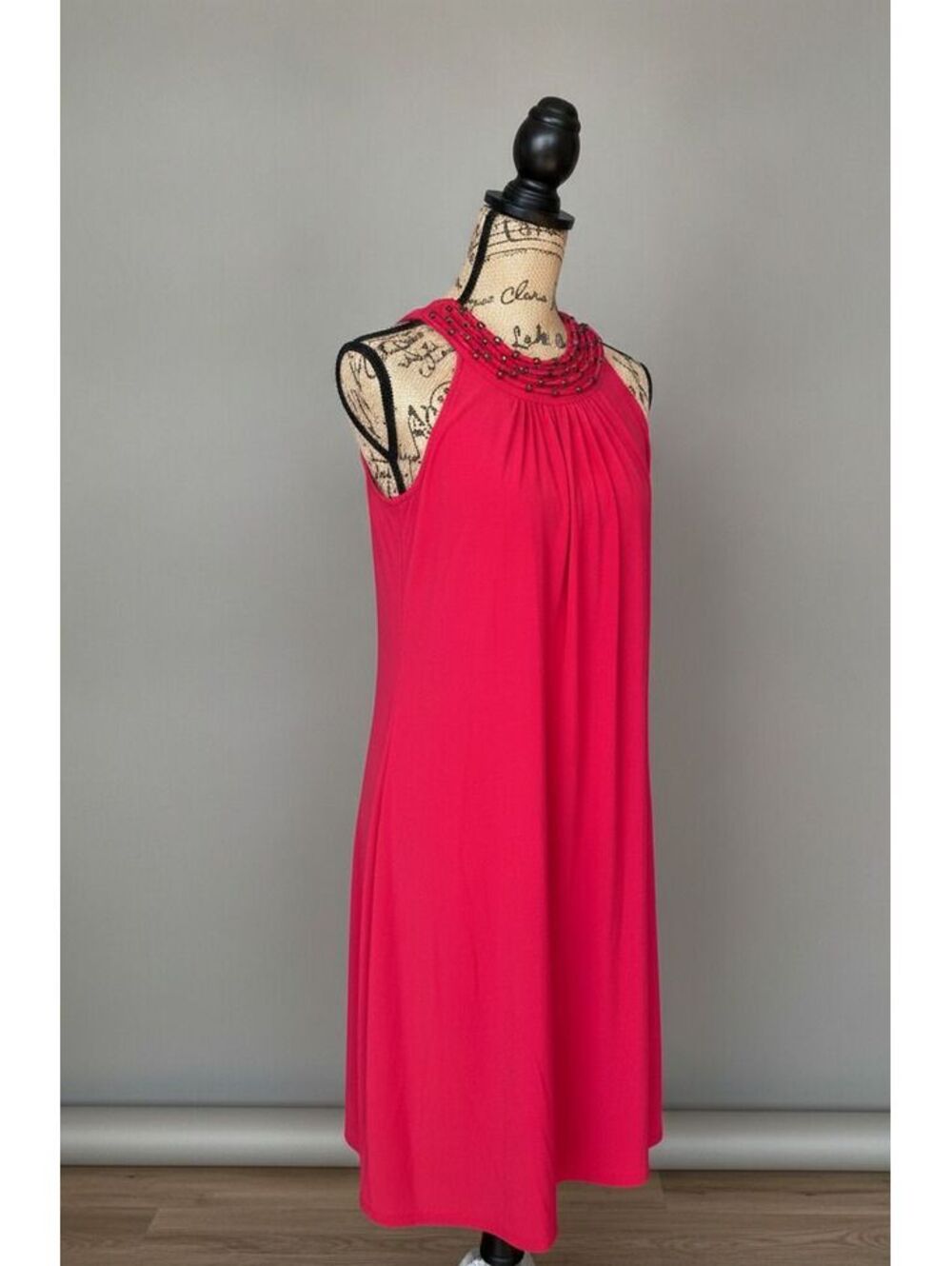 C&C California Womens Size Medium Red Sleeveless Beaded Neck Party Dress M